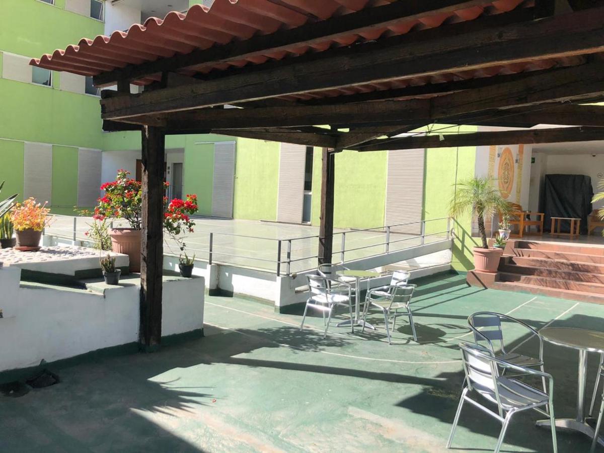 Hostal La Tercia Мехіко Екстер'єр фото
