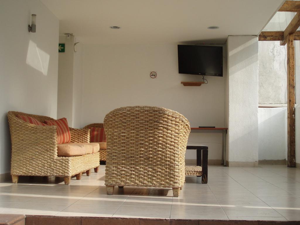 Hostal La Tercia Мехіко Екстер'єр фото